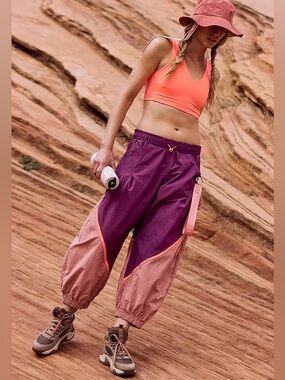 Free People Movement Freeflow Joggers Windpants in Rose Wash NWT XS